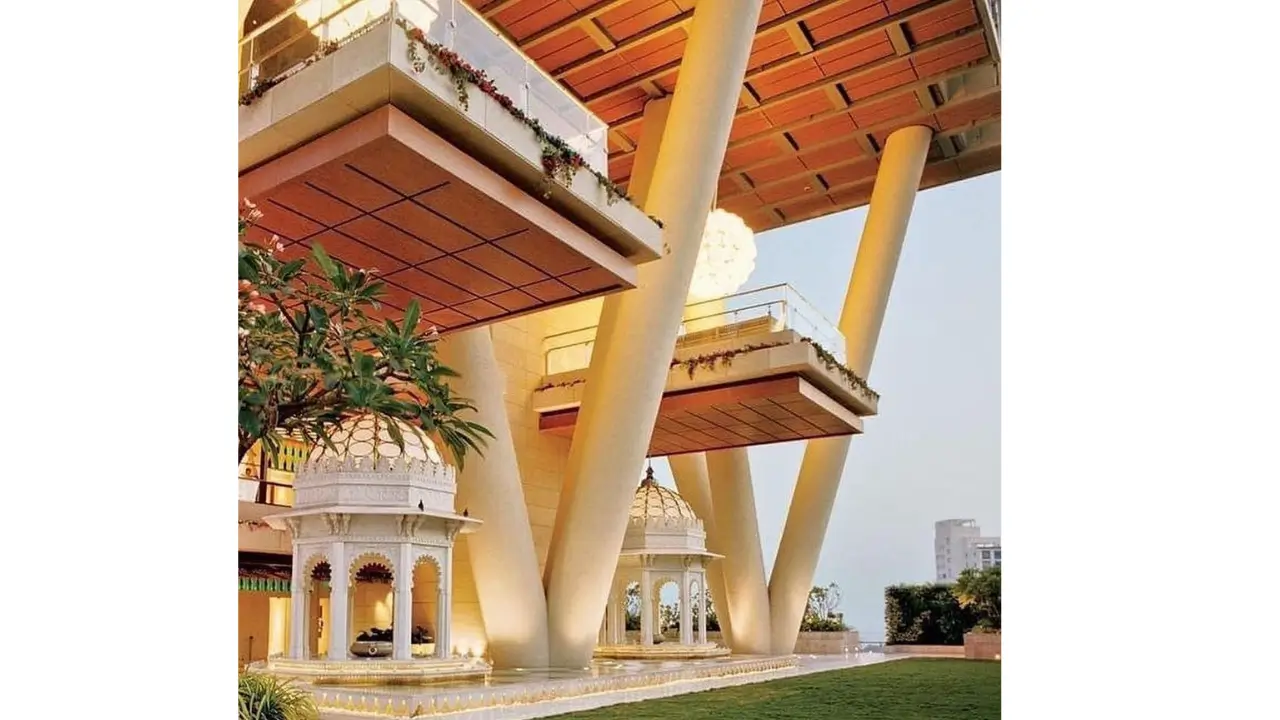 Antilia House,Antilia House Address,Antilia House का डिज़ाइनर,एंटीलिया में कितने कमरे है?,Antilia Antilia House