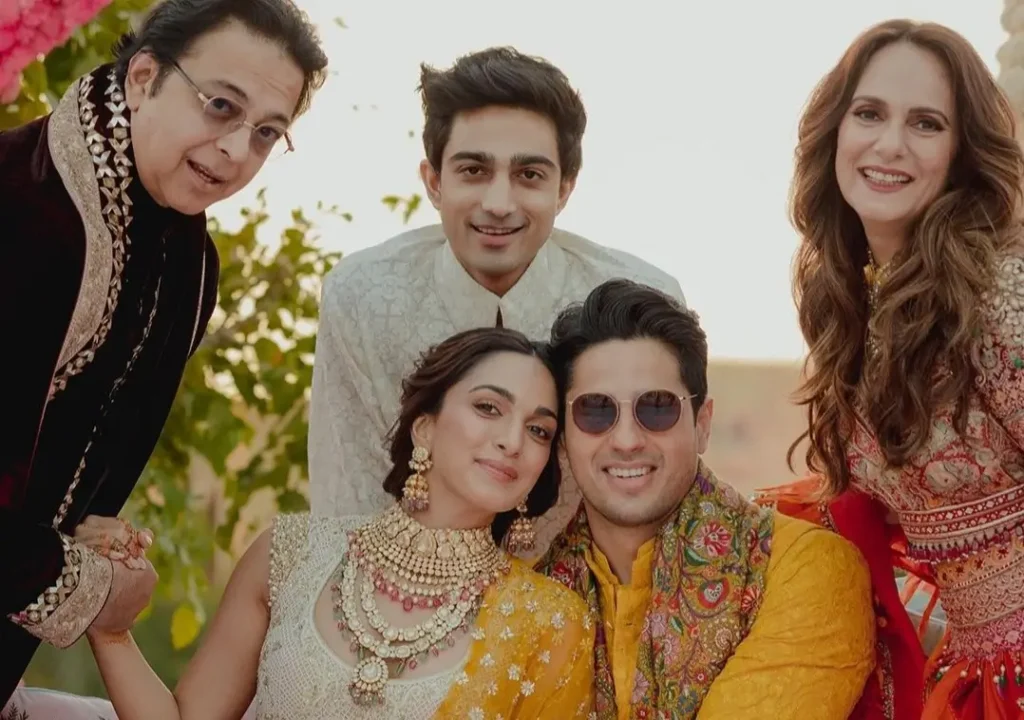 Kiara Advani Biography,Kiara Advani age,Kiara Advani Wedding,कियारा आडवाणी का परिवार,Kiara Advani Movie Kiara Advani Biography