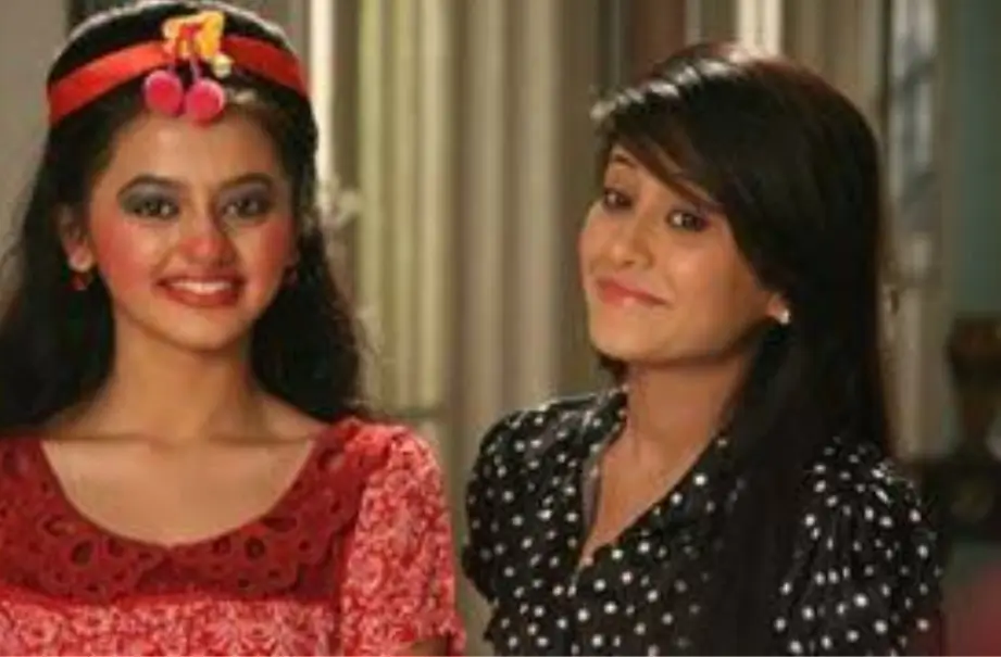Shivangi Joshi Biography,Shivangi Joshi age,शिवांगी जोशी का परिवार,Shivangi Joshi Ka TV Serials List,शिवांगी जोशी का नेट वर्थ Shivangi Joshi Biography