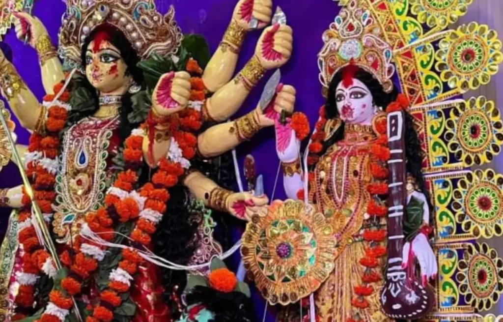 Sindoor Khela 2024,2024 में सिंदूर खेला कब है?,सिंदूर खेला कैसे मनाया जाता है?,सिंदूर खेला का महत्व: Sindoor Khela 2024