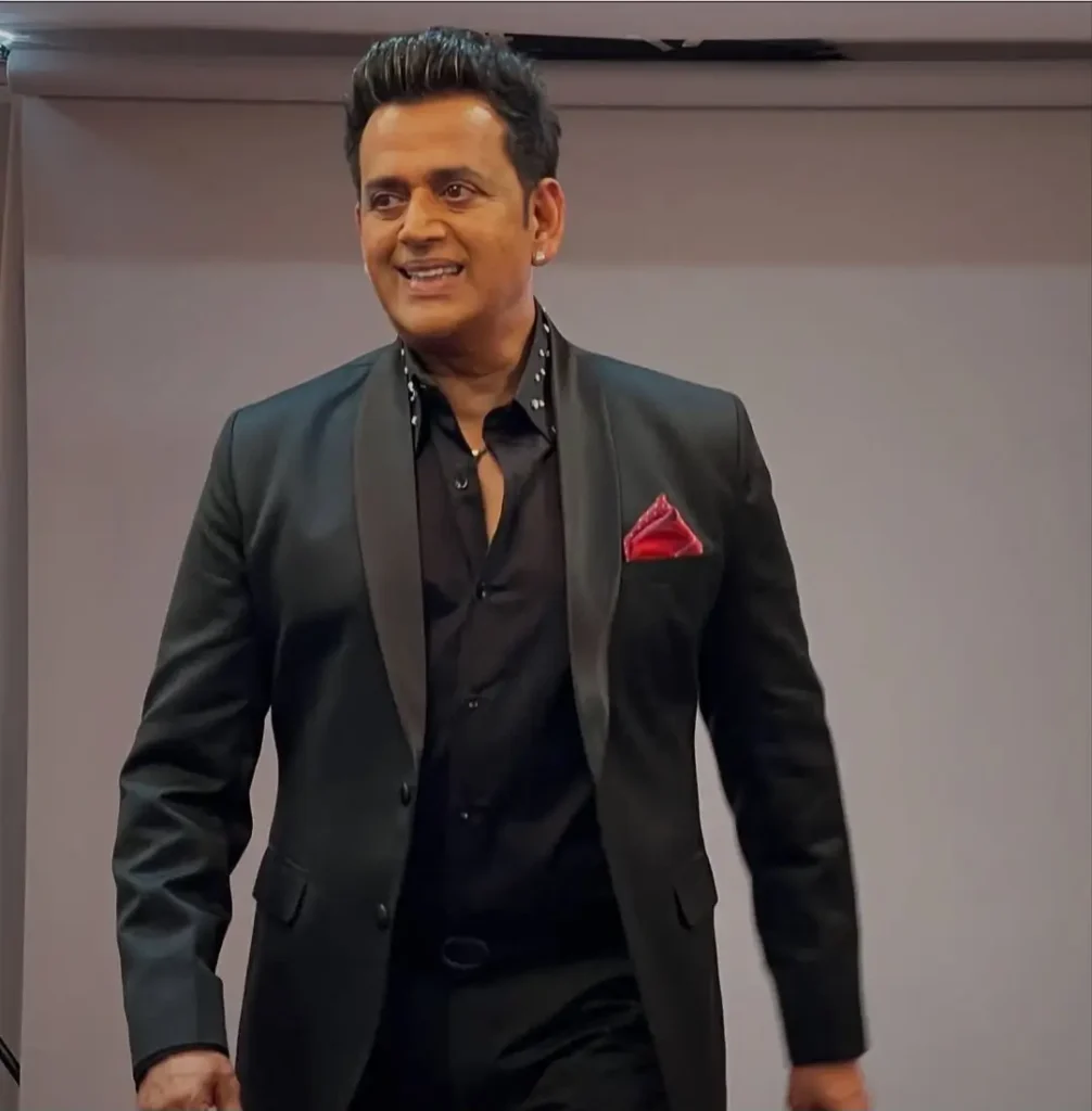 रवि किशन की जिंदगी का दिलचस्प फिल्मी सफर,रवि किशन का जन्म कब और कहाँ हुआ?,रवि किशन की पत्नी का क्या नाम है?,रवि किशन का फ़िल्मोग्राफ़ी:,रवि किशन की भोजपुरी फ़िल्में कौन सी है? रवि किशन की जिंदगी का दिलचस्प फिल्मी सफर