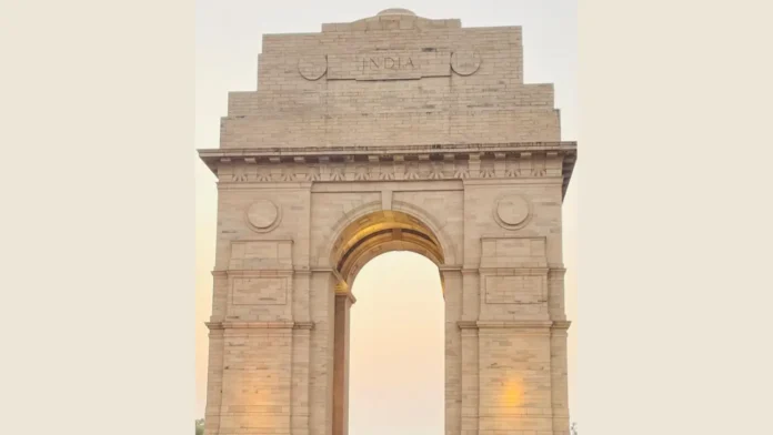 Delhi main ghumne ka sthan