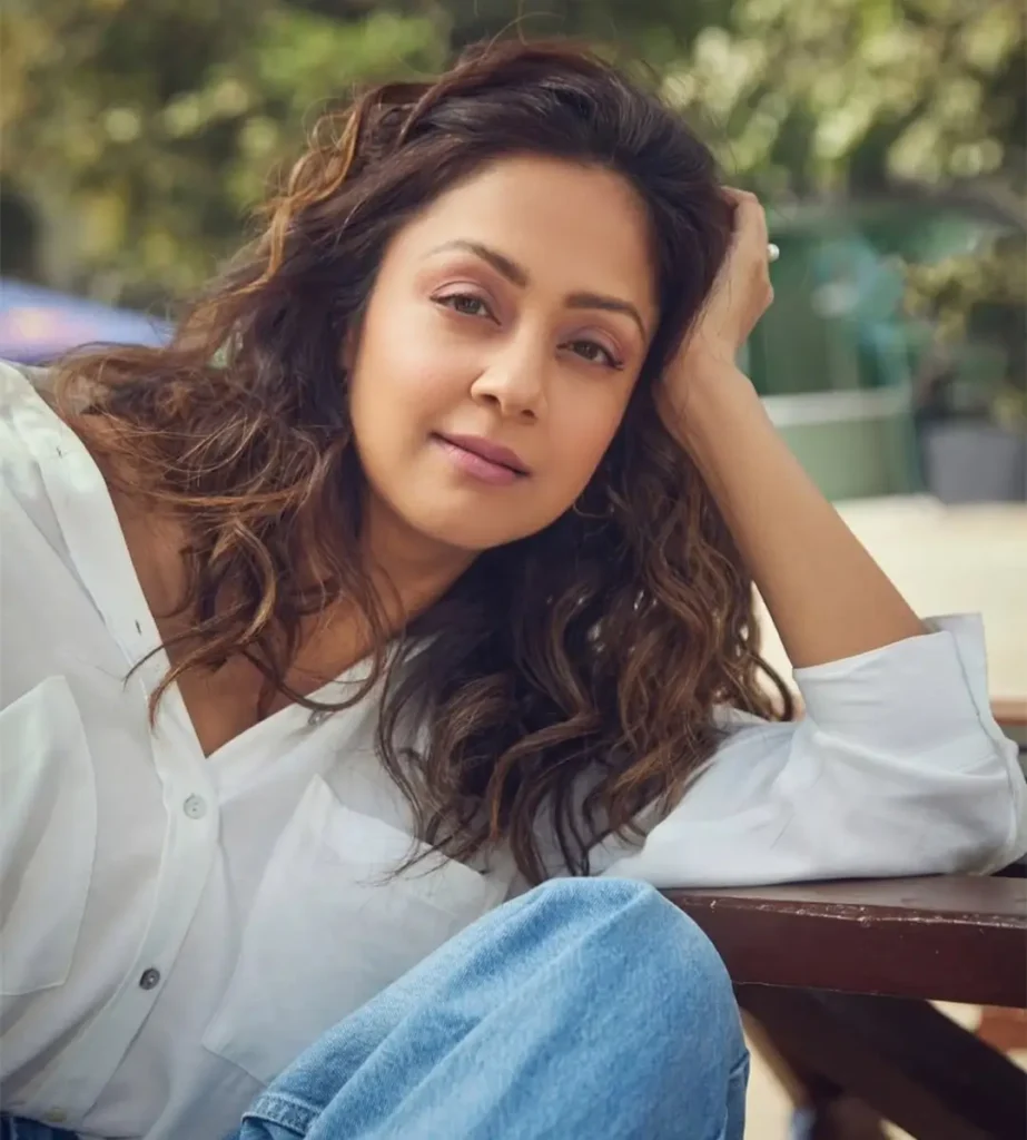Jyotika Net Worth & Income Source,ज्योतिका की शुरुआती करियर,ज्योतिका का इनकम सोर्स क्या है?,सोशल मीडिया पर ज्योतिका की पॉपुलैरिटी,ज्योतिका का आलीशान घर Jyotika Net Worth & Income Source