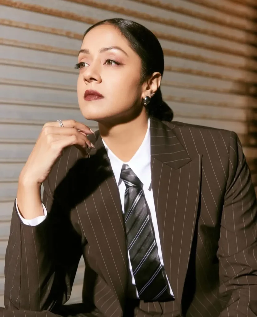 Jyotika Net Worth & Income Source,ज्योतिका की शुरुआती करियर,ज्योतिका का इनकम सोर्स क्या है?,सोशल मीडिया पर ज्योतिका की पॉपुलैरिटी,ज्योतिका का आलीशान घर Jyotika Net Worth & Income Source