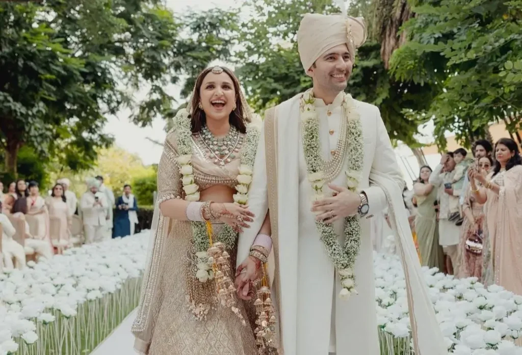 Parineeti Chopra Net Worth,परिणीति चोपड़ा का बॉलीवुड में कदम,परिणीति चोपड़ा का इनकम सोर्स क्या है,परिणीति चोपड़ा का लग्जरी लाइफ स्टाइल Parineeti Chopra Net Worth