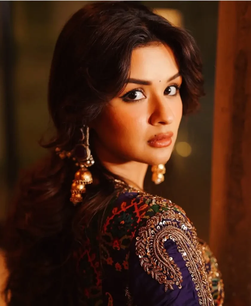 Avneet Kaur Birthday 2025